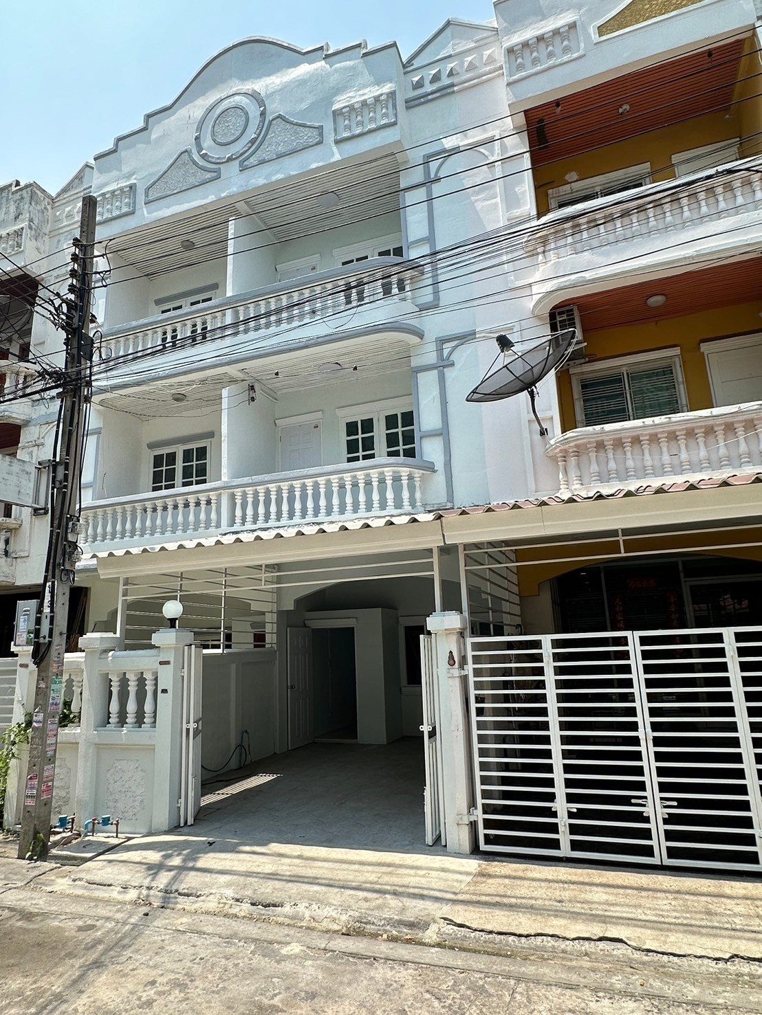 Vimberly Home Sukhumvit 105 Lasalle Soi 1 image