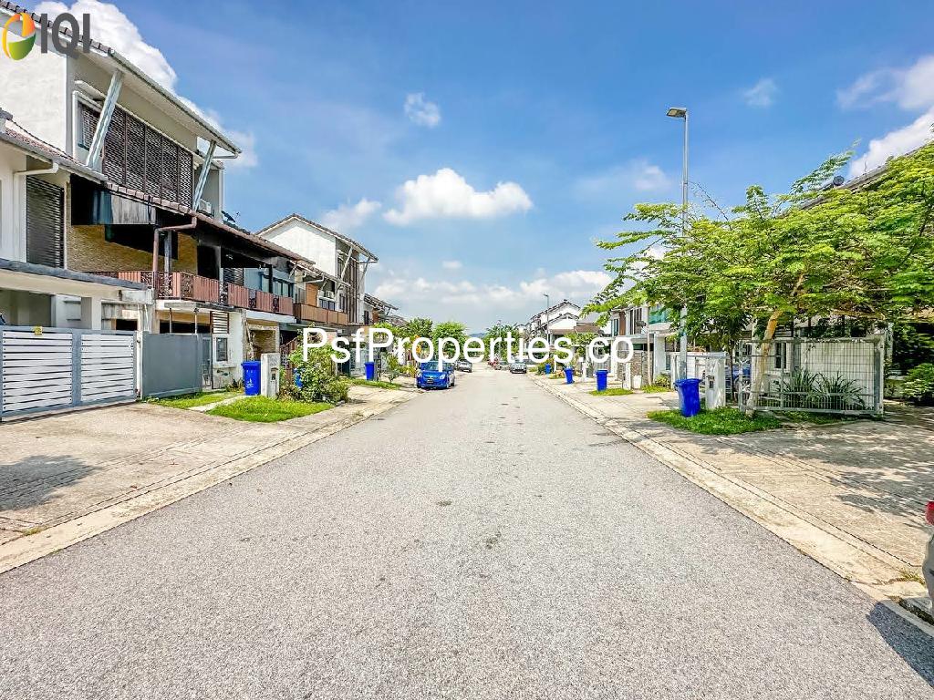 Ivy Terrace & Clover Park Denai Alam image