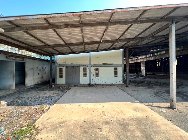 Factory for sale with buildings image