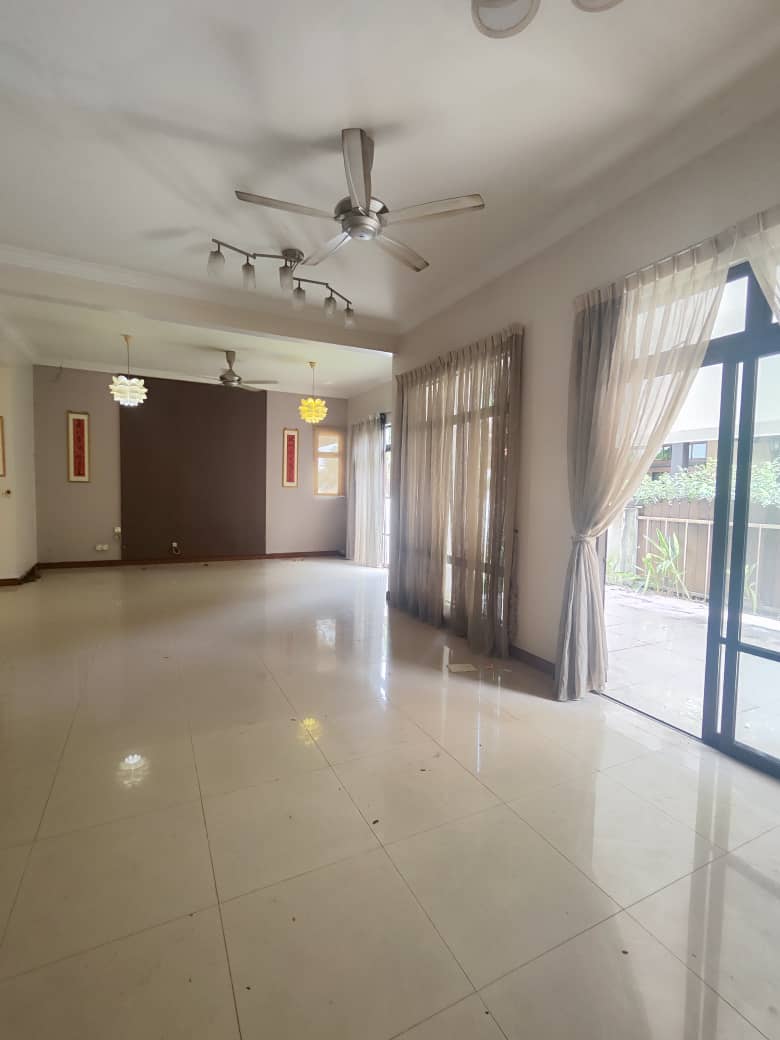 Glenmarie Cove image