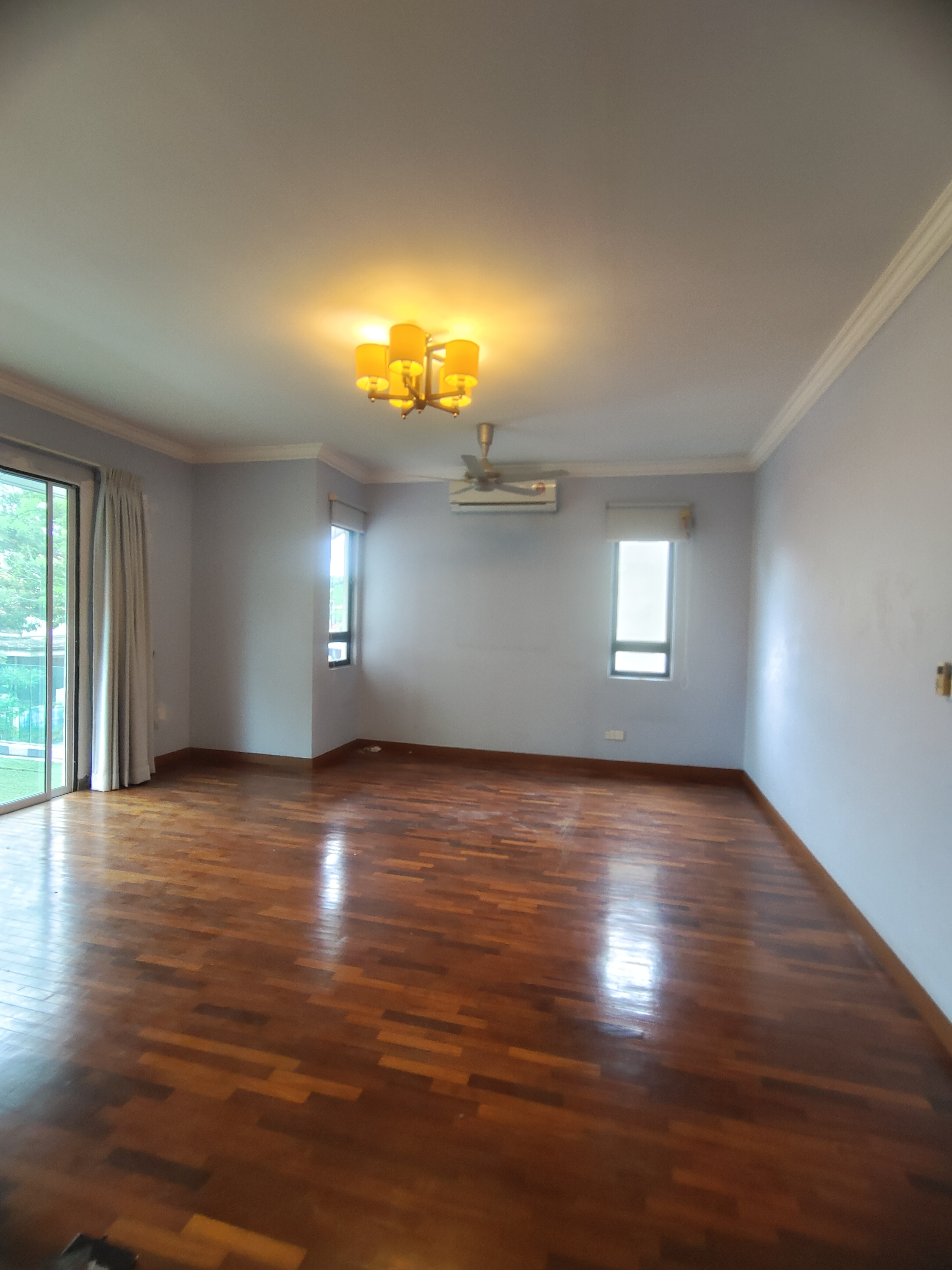 Glenmarie Cove image