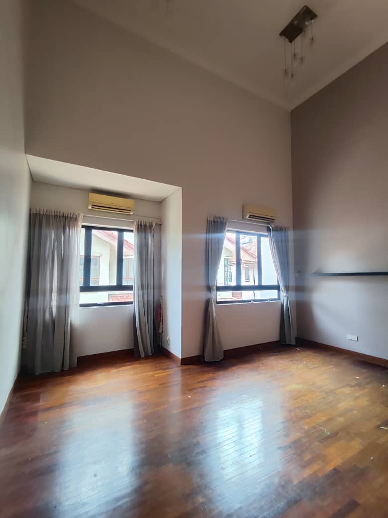 Glenmarie Cove image