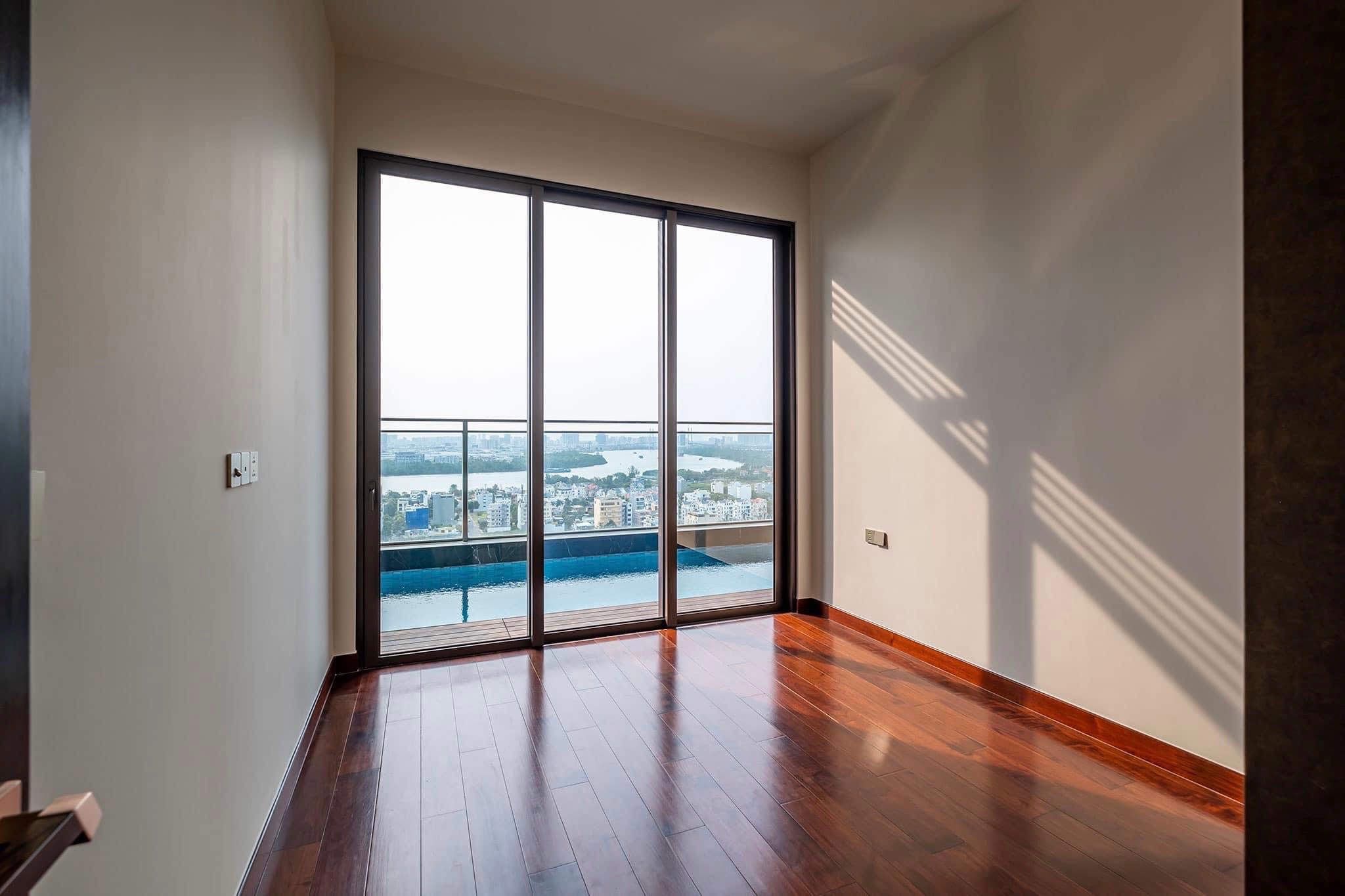 DEFINE, district 2, 4bedroom, Fully fitted, river view image