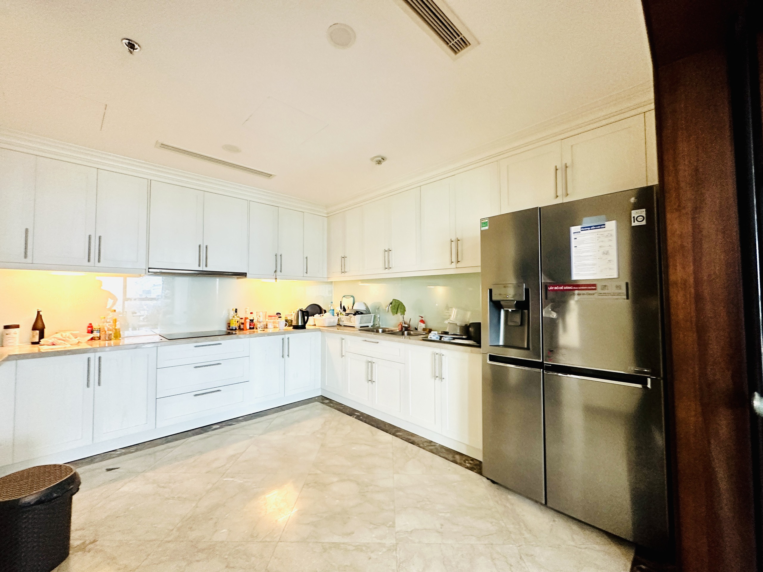 VINCOM ĐỒNG KHỞI, District 1, 4 bedrooms, Fully Finished image