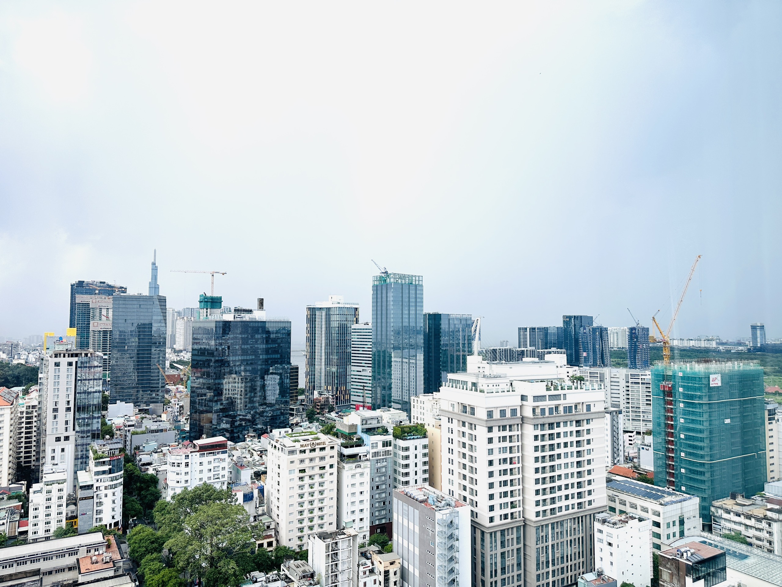 VINCOM ĐỒNG KHỞI, District 1, 4 bedrooms, Fully Finished image