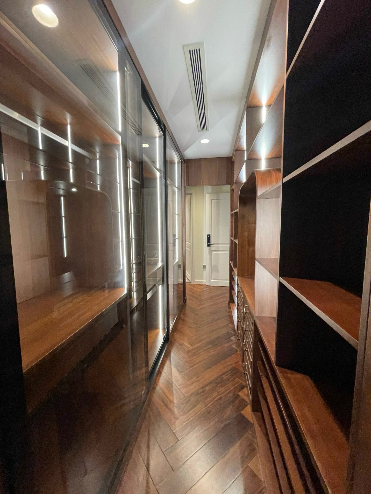 𝐏𝐄𝐍𝐓𝐇𝐎𝐔𝐒𝐄 𝐃’𝐄𝐃𝐆𝐄, District 2, 2 bedrooms, Fully Furnished image