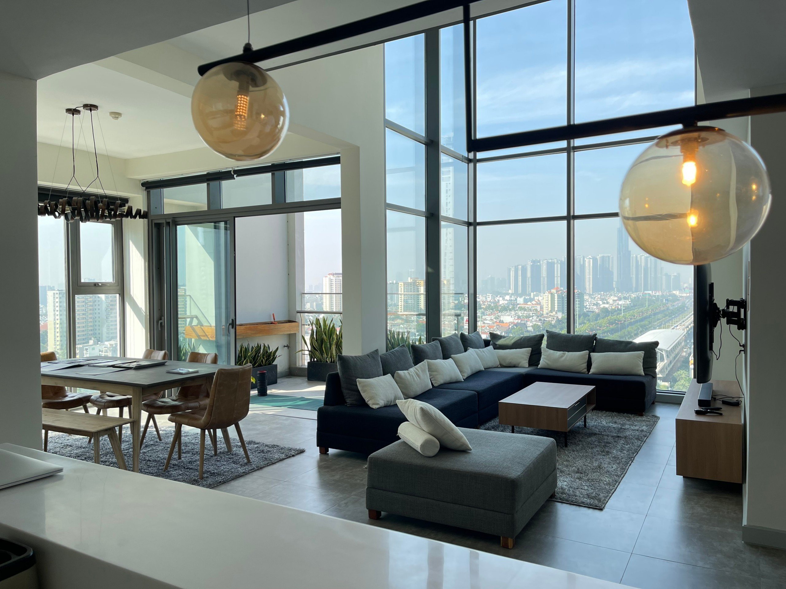 DUPLEX GATEWAY, District 2, 2 bedrooms, Fully Furnished image