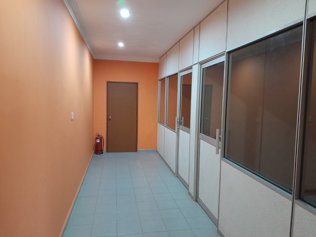 Taman Tasik Ayer Keroh Renovated Ground Floor Shop Lot for Rent image