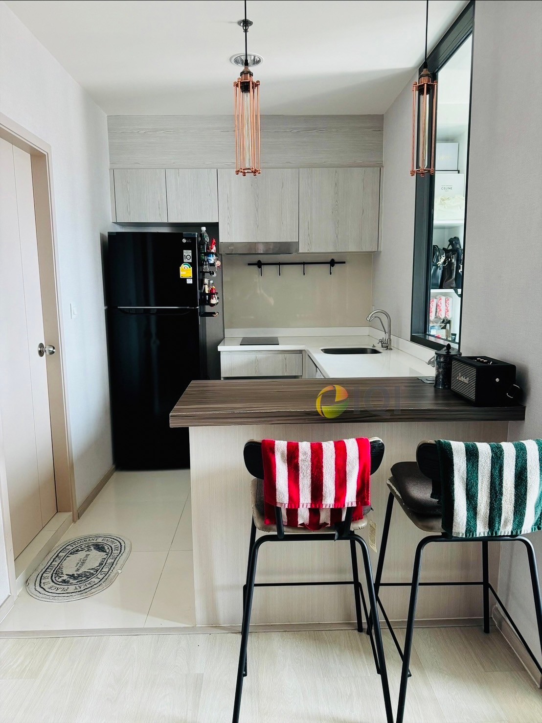 Condo For Sale Life Pinklao image