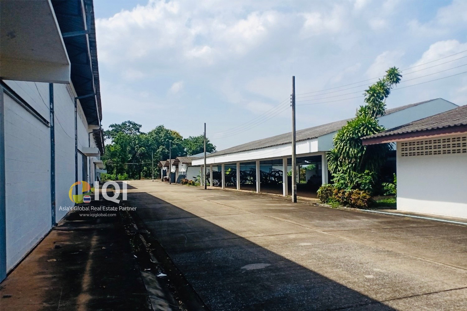 Factory or warehouse for sale, factory or warehouse Si Maha Phot District Prachinburi Province (a purple area) image