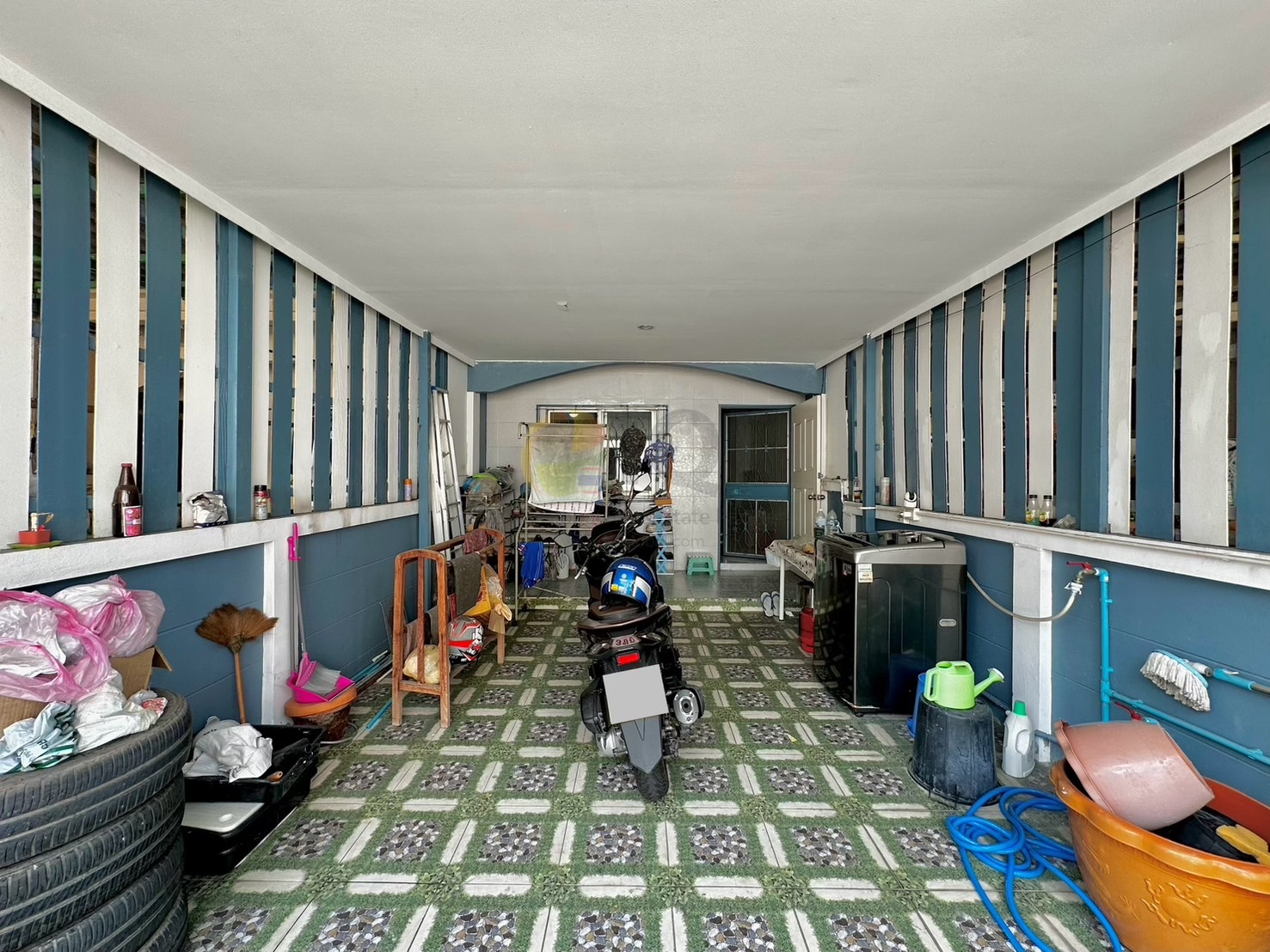 Townhouse for sale Sap Din Thong Theparak Village image