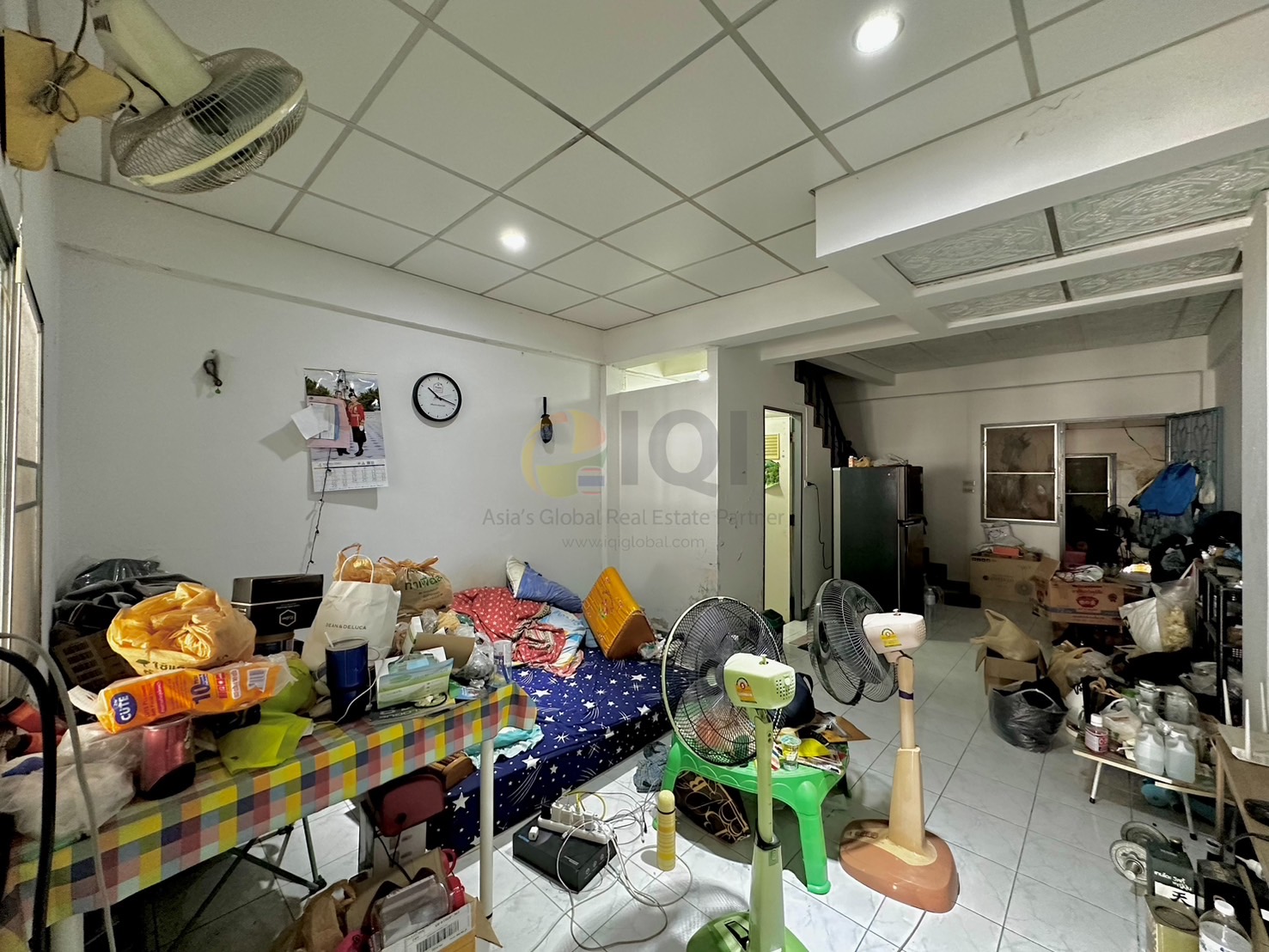 Townhouse for sale Sap Din Thong Theparak Village image