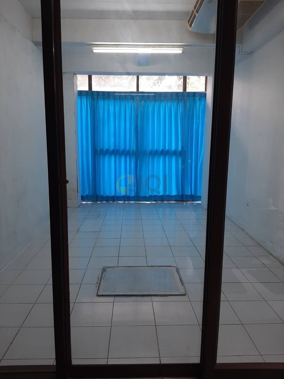 For sale, 4.5-story shophouse Charansanitwong Soi 4, near (Tha Phra Temple) image