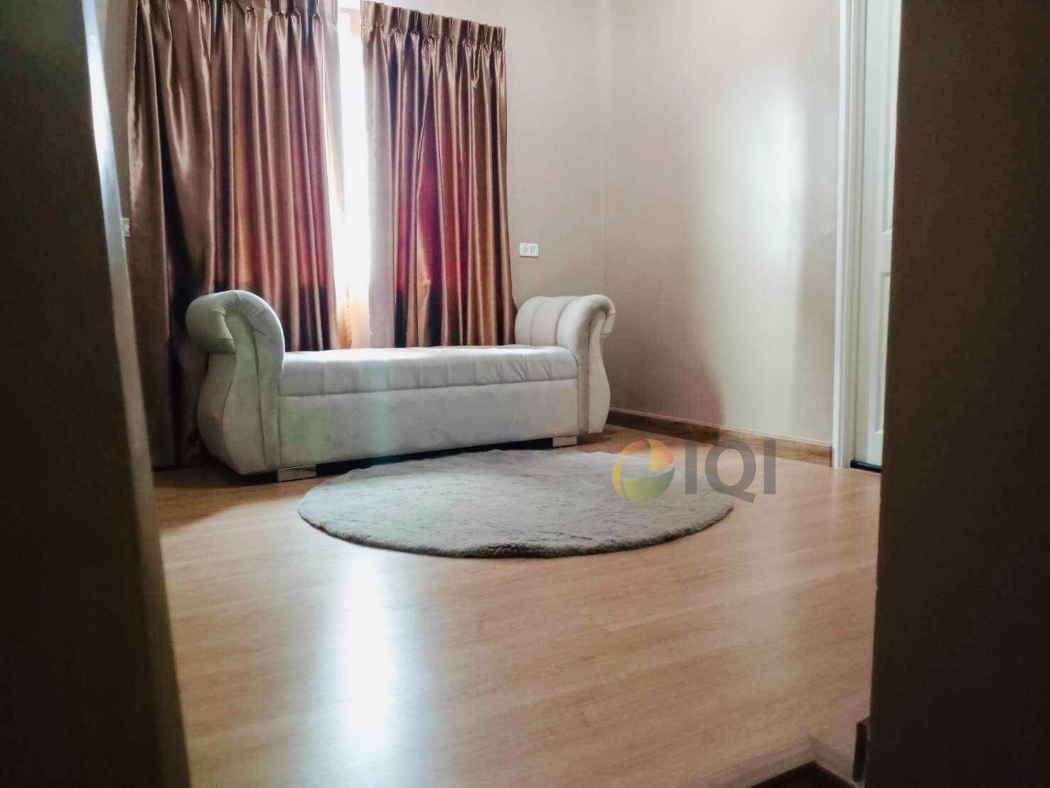 Townhome for sale Golden City Chaengwattana-Muang Thong, Manchester model, English style image
