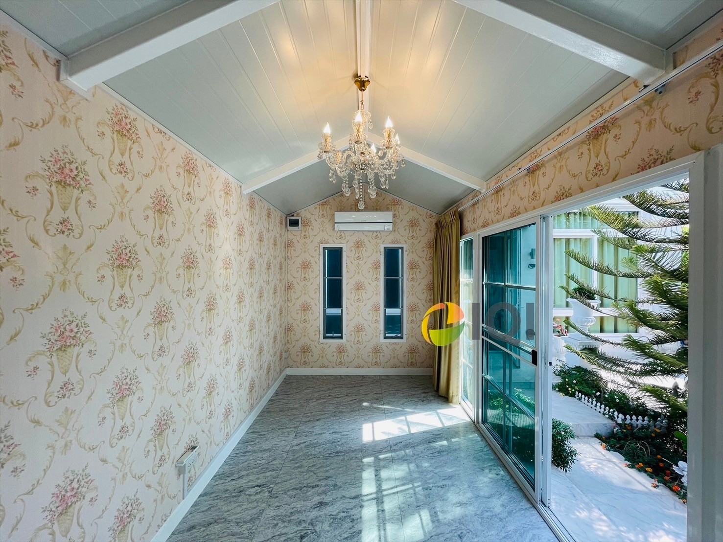 Detached House for sale Panya Pattanakarn Village at Pattanakarn 30 image