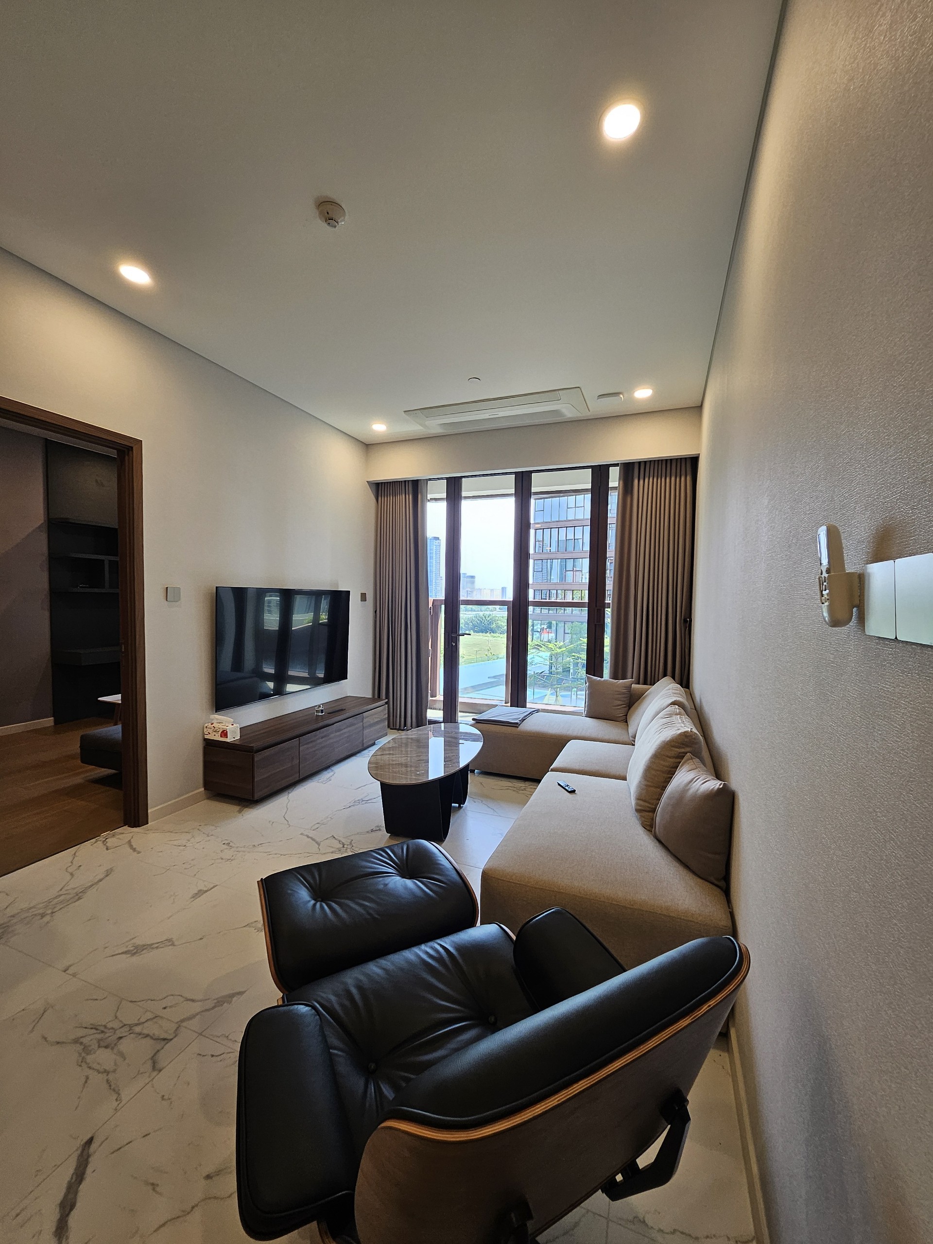 THE METROPOLE THU THIEM, DISTRICT 2, 2 BEDROOMS, FULL FURNISHED image