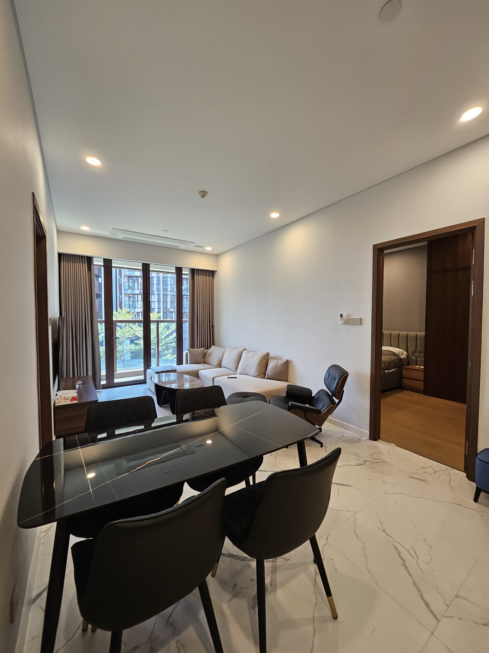 THE METROPOLE THU THIEM, DISTRICT 2, 2 BEDROOMS, FULL FURNISHED image