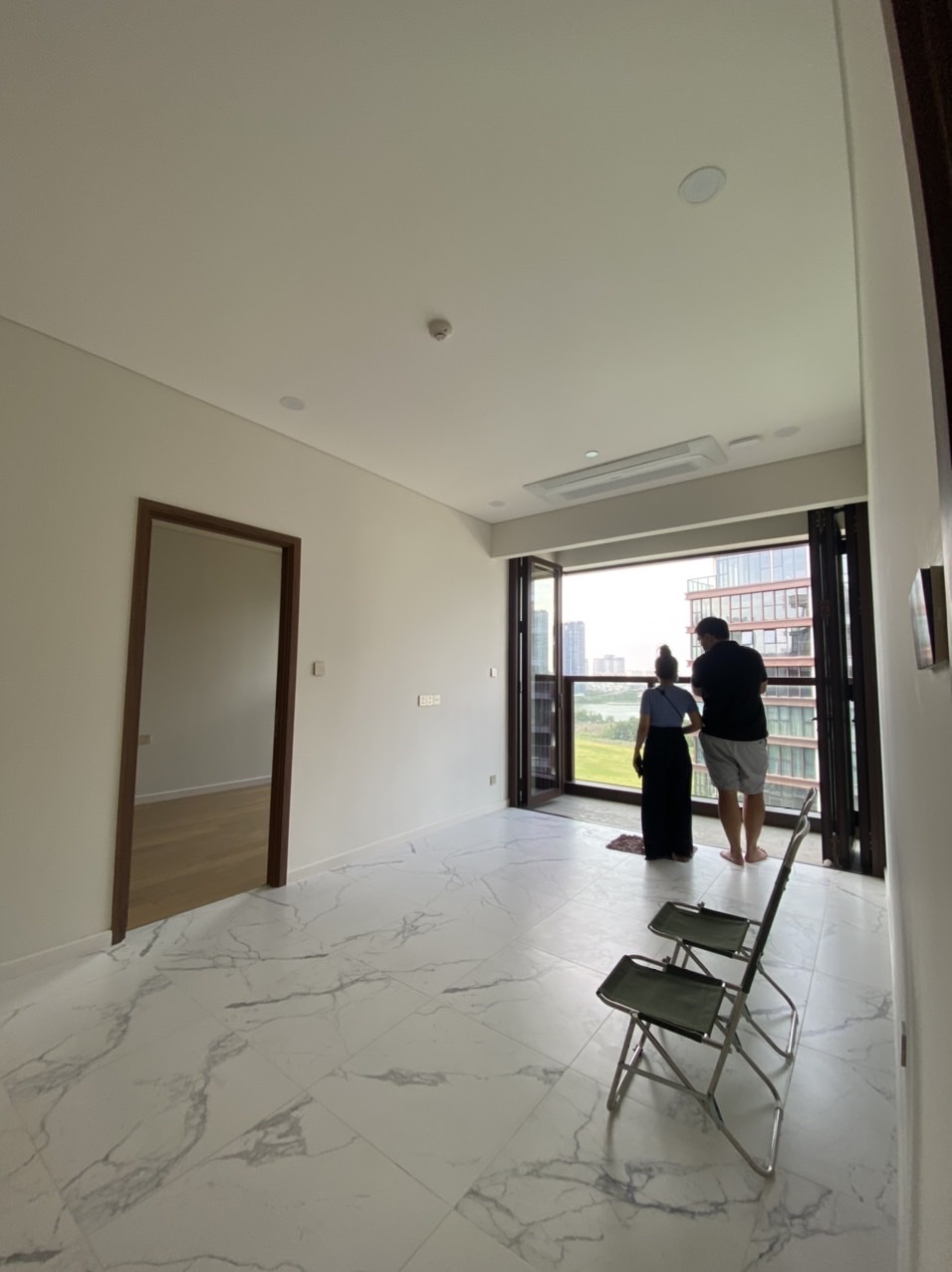 THE METROPOLE THU THIEM, DISTRICT 2 BEDROOMS, UNFURNISHED image