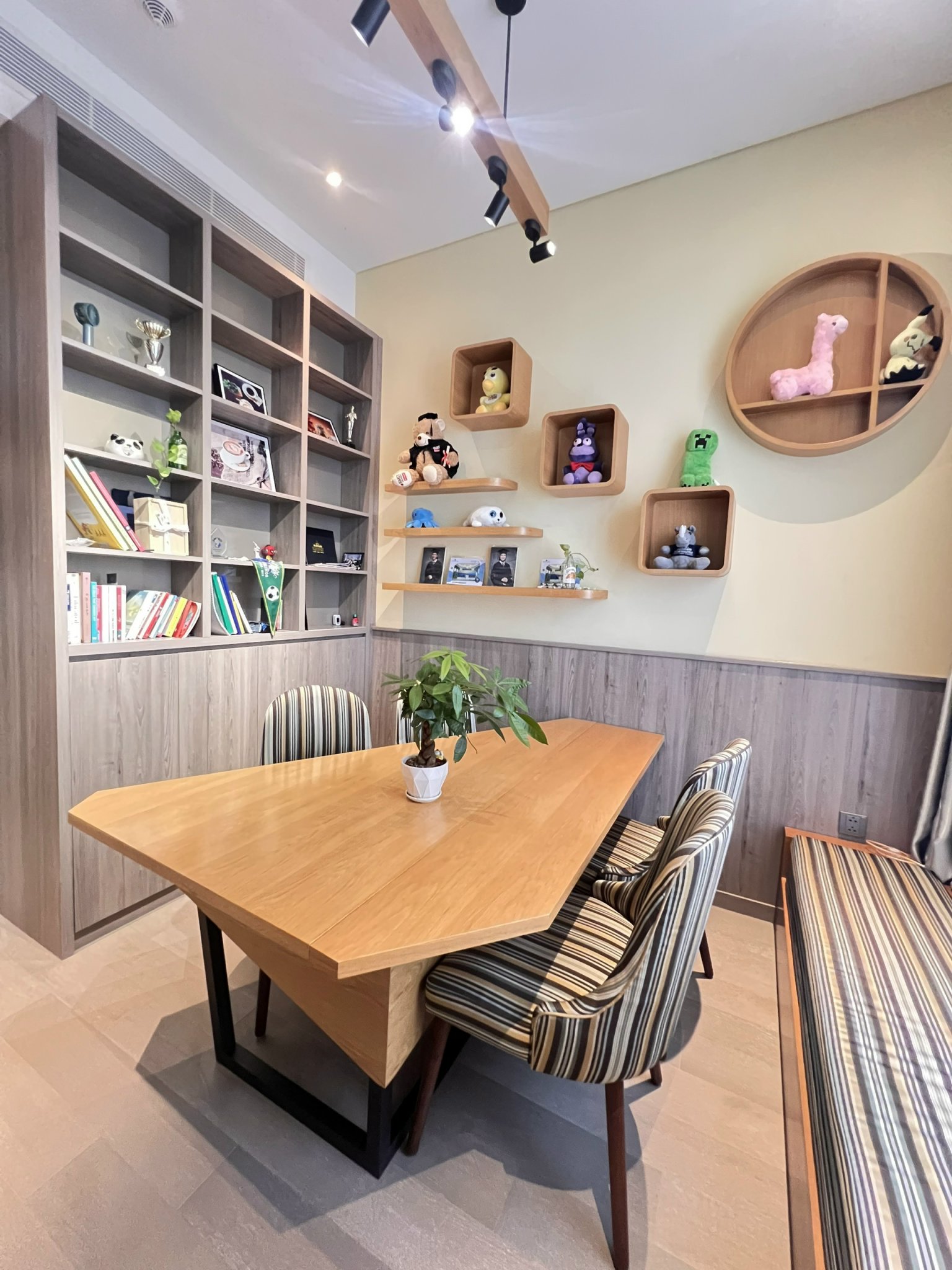 THE MARQ, DISTRICT 1, 1BEDROOM, FULL FURNISHED image