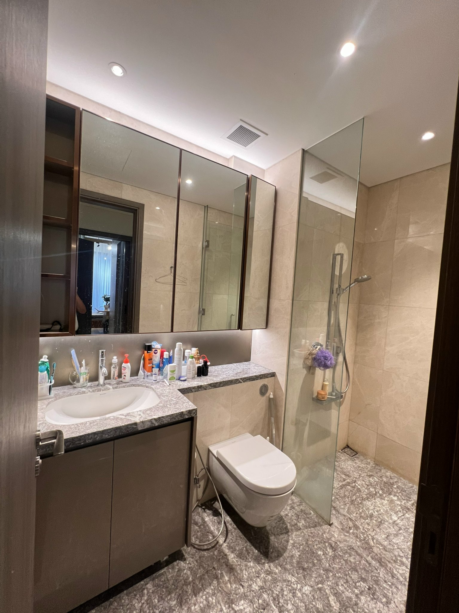 THE MARQ, DISTRICT 1, 1BEDROOM, FULL FURNISHED image