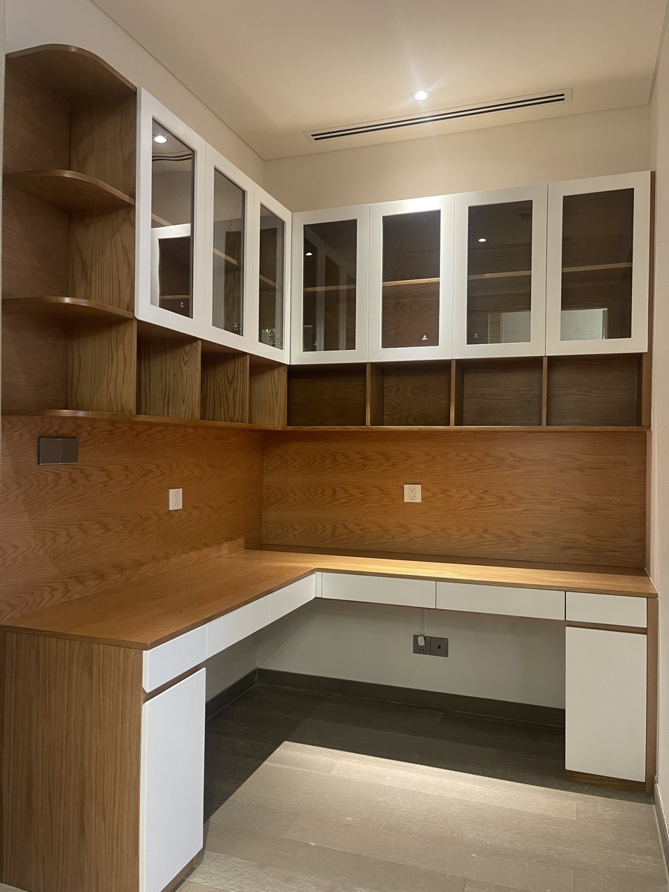 THE MARQ, DISTRICT 1, 1 BEDROOM, FULLY FITTED image