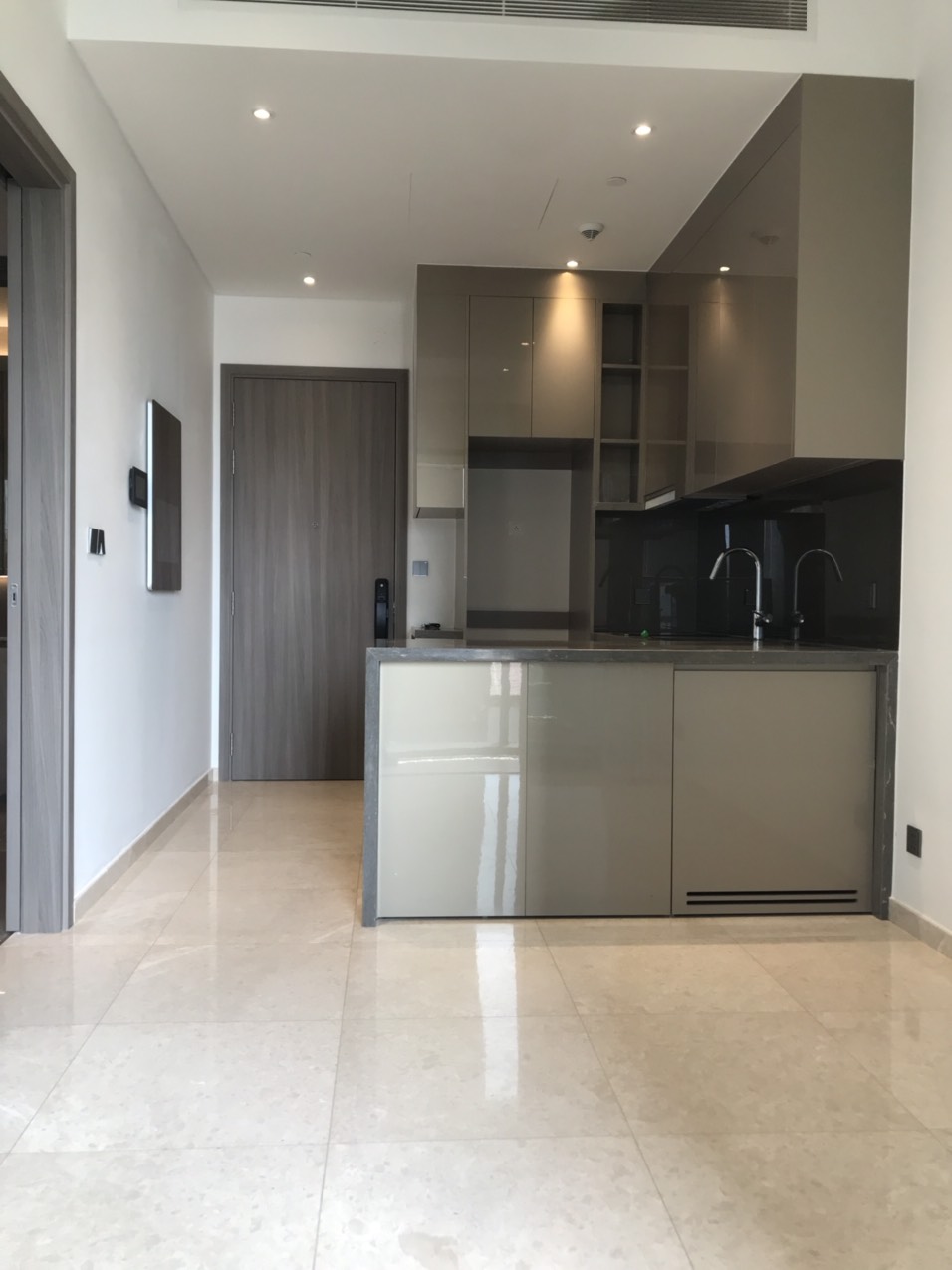 THE MARQ, DISTRICT 1, 1 BEDROOM, FULLY FURNISHED image