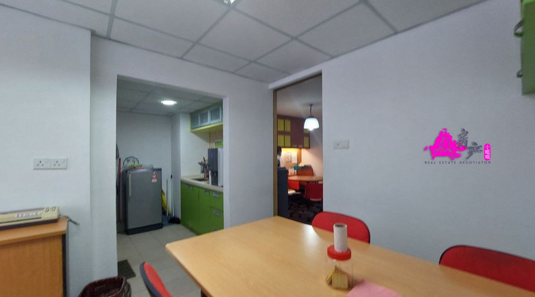 Inanam Business Centre 4 Storey Shop Office Kolombong Likas image