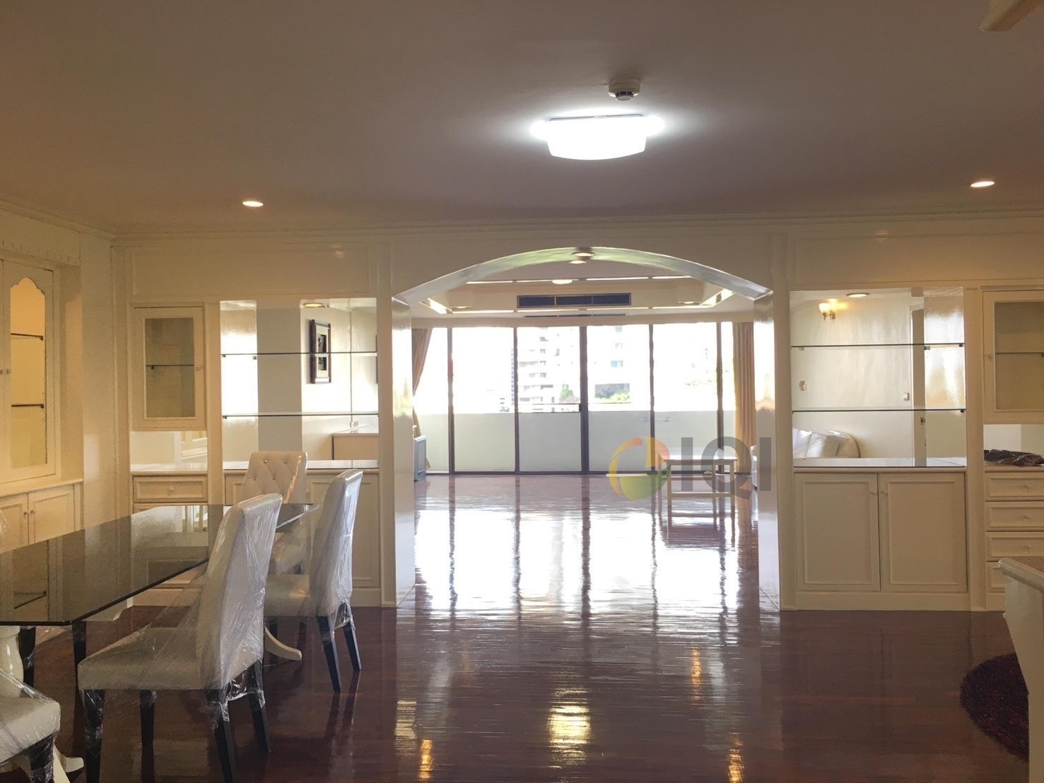 For Sale Oriental Towers Condominium Ekamai Soi 12 image