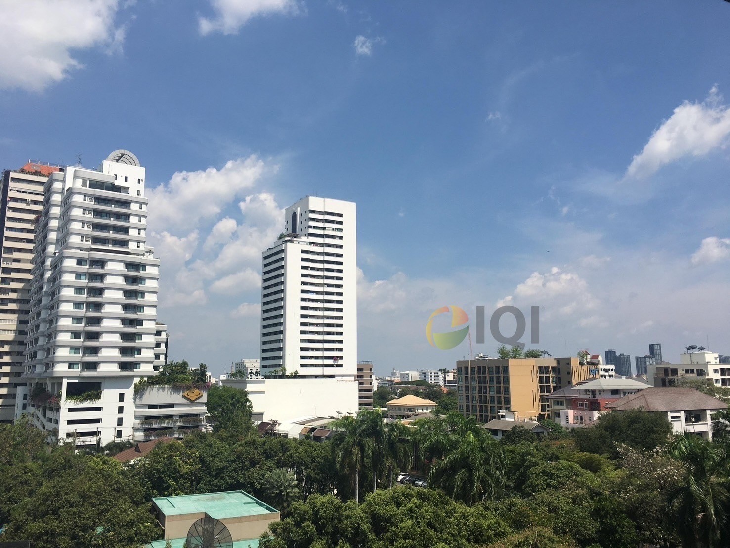 For Sale Oriental Towers Condominium Ekamai Soi 12 image