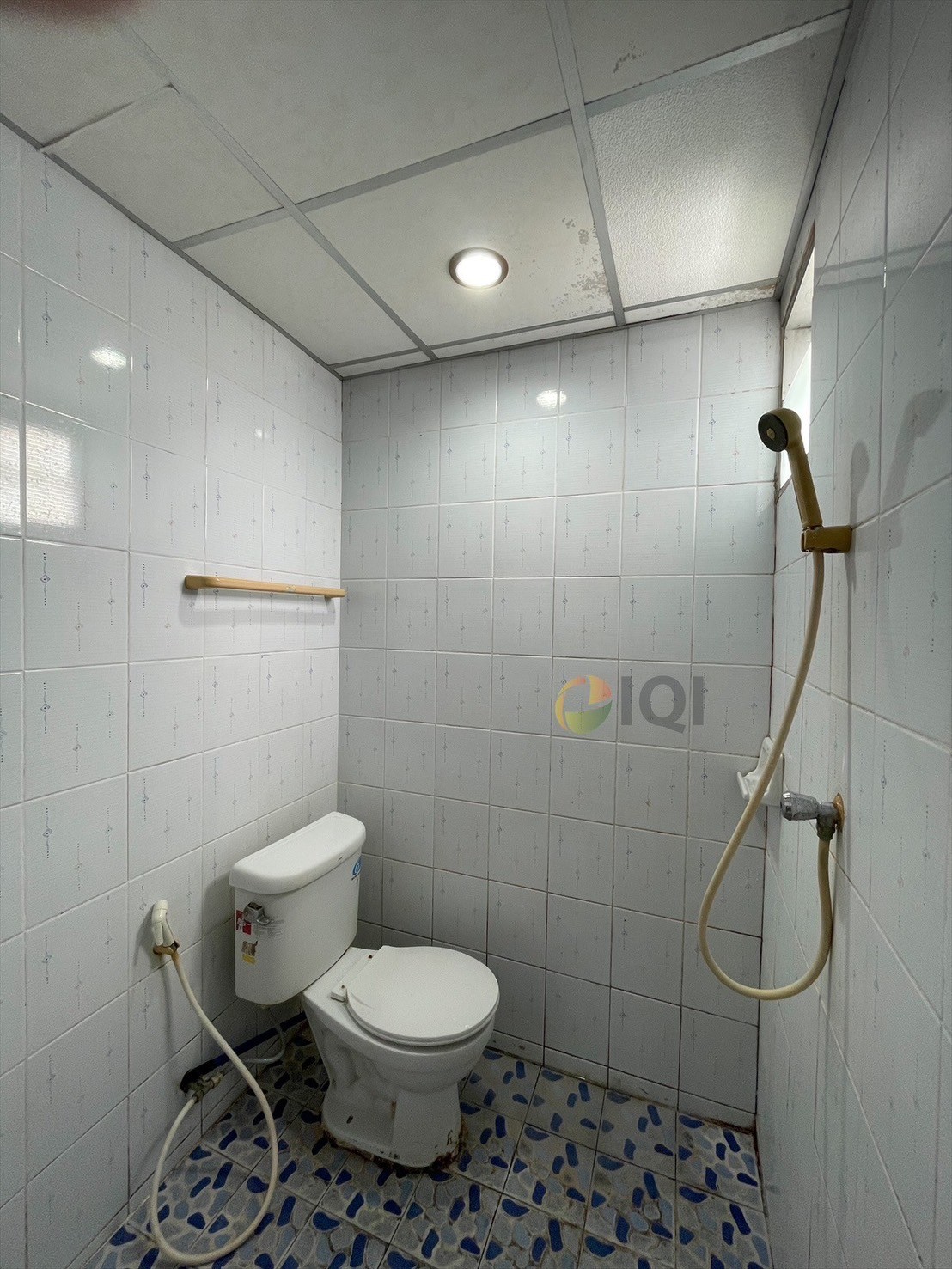 Apartment in Soi Bearing, 4 floors, Sukhumvit Road 107 image