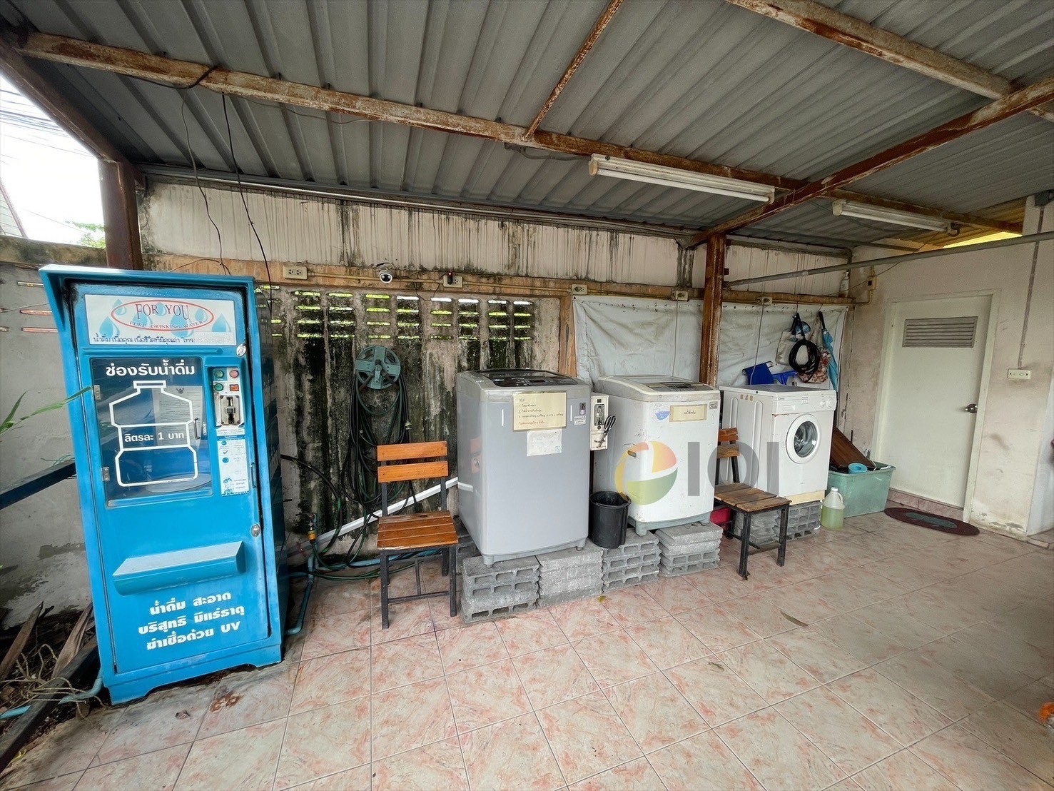 Apartment in Soi Bearing, 4 floors, Sukhumvit Road 107 image