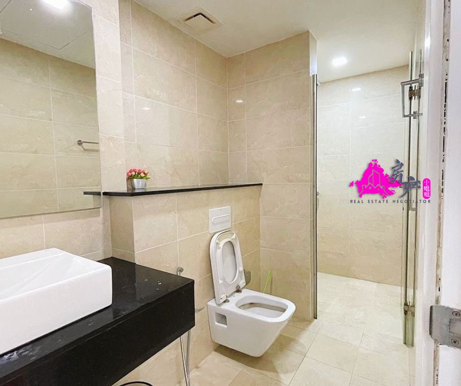 Jesselton Residence Fully Furnished 1669 SQFT Facing Jesselton Point image