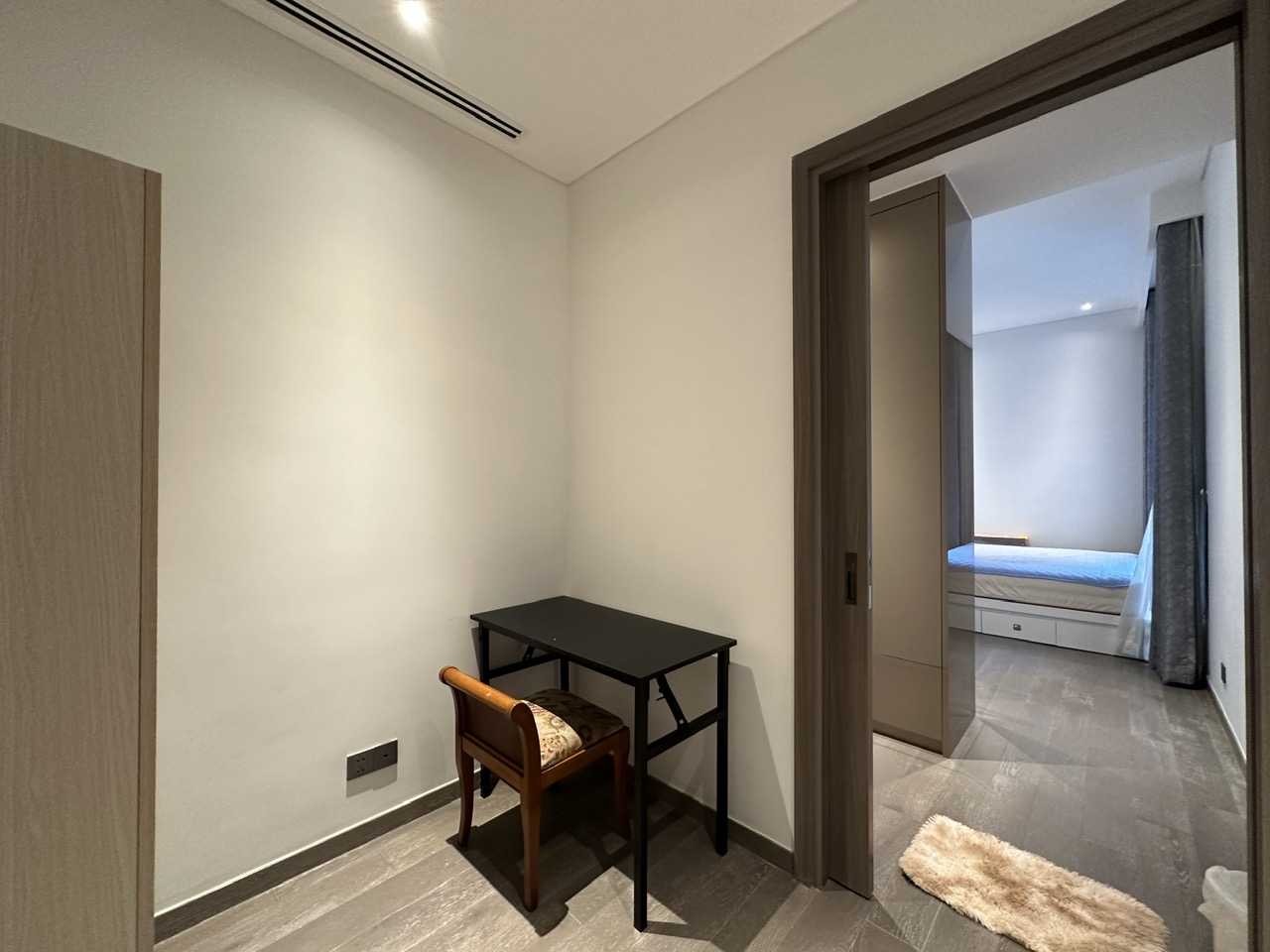 THE MARQ, DISTRICT 1, 1 BEDROOM, FULLY FURNISHED image