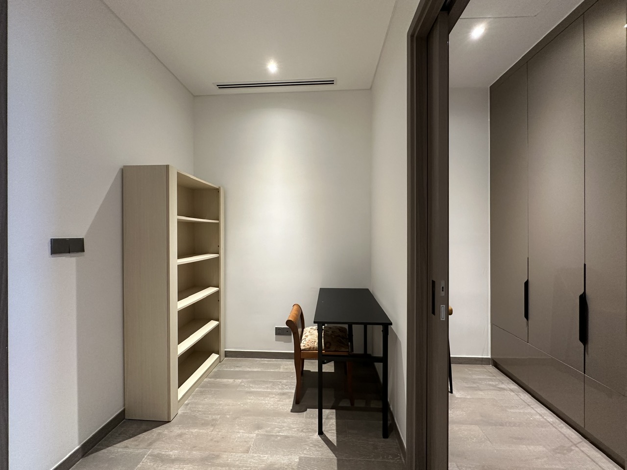 THE MARQ, DISTRICT 1, 1 BEDROOM, FULLY FURNISHED image