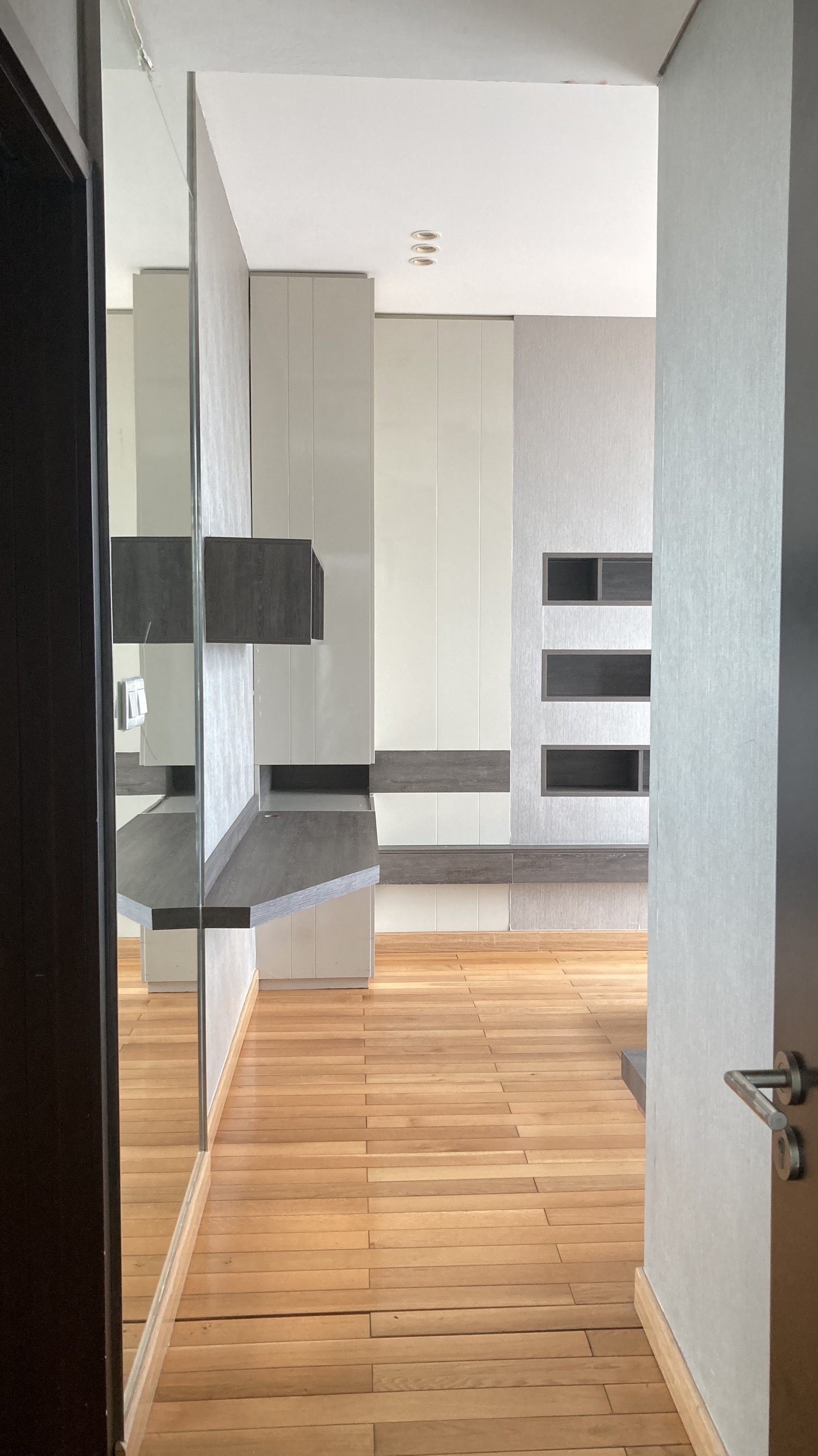 THE MARQ, DISTRICT 1, 4 BEDROOMS +1, FULLY FURNISHED image