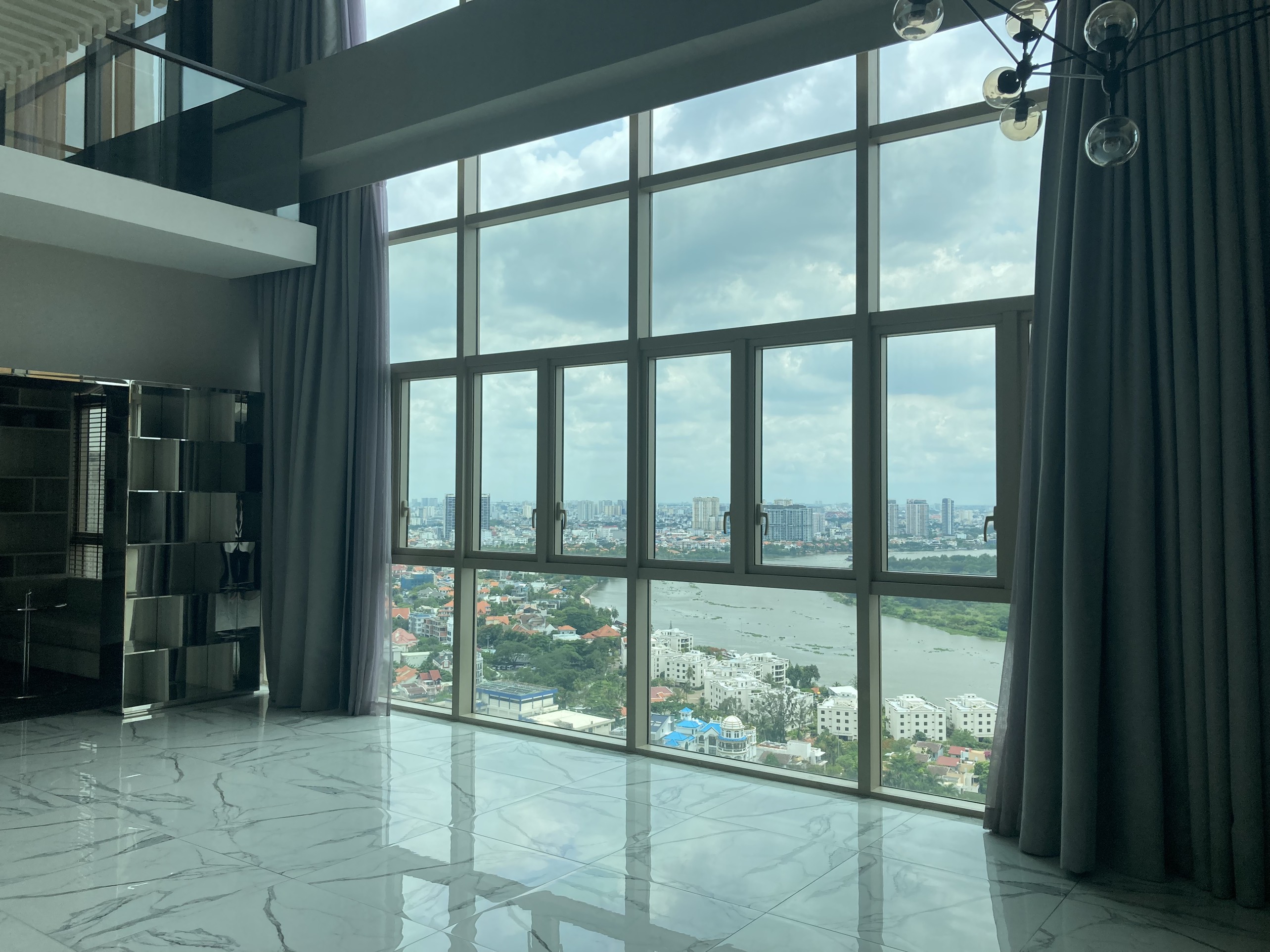 THE MARQ, DISTRICT 1, 4 BEDROOMS +1, FULLY FURNISHED image