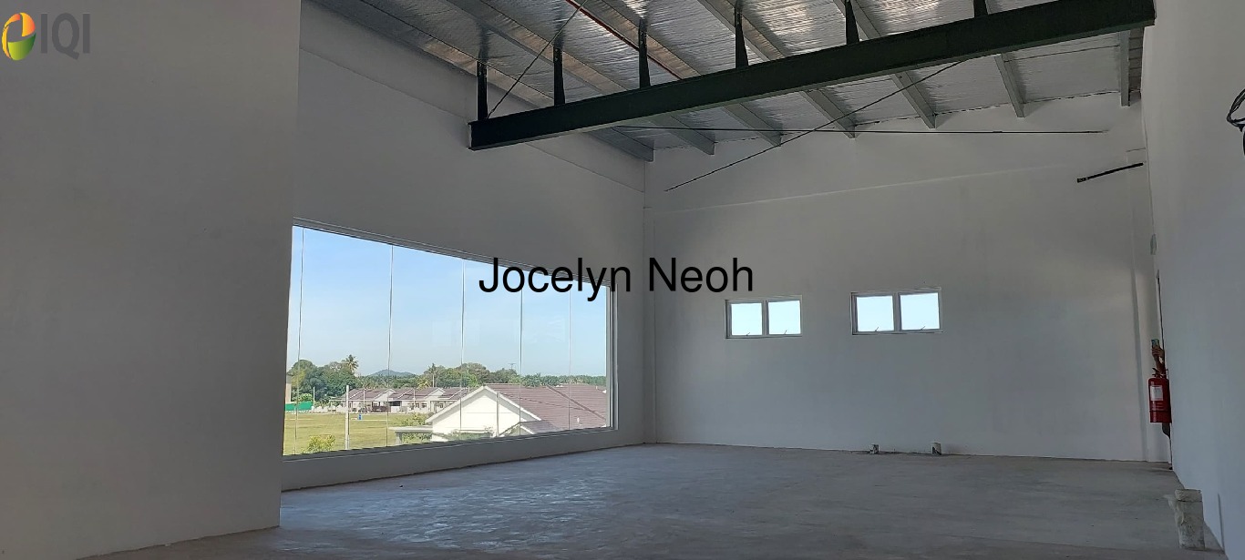 Commercial Drive Thru Shop for Rent@ QSR Lunas Kedah  image