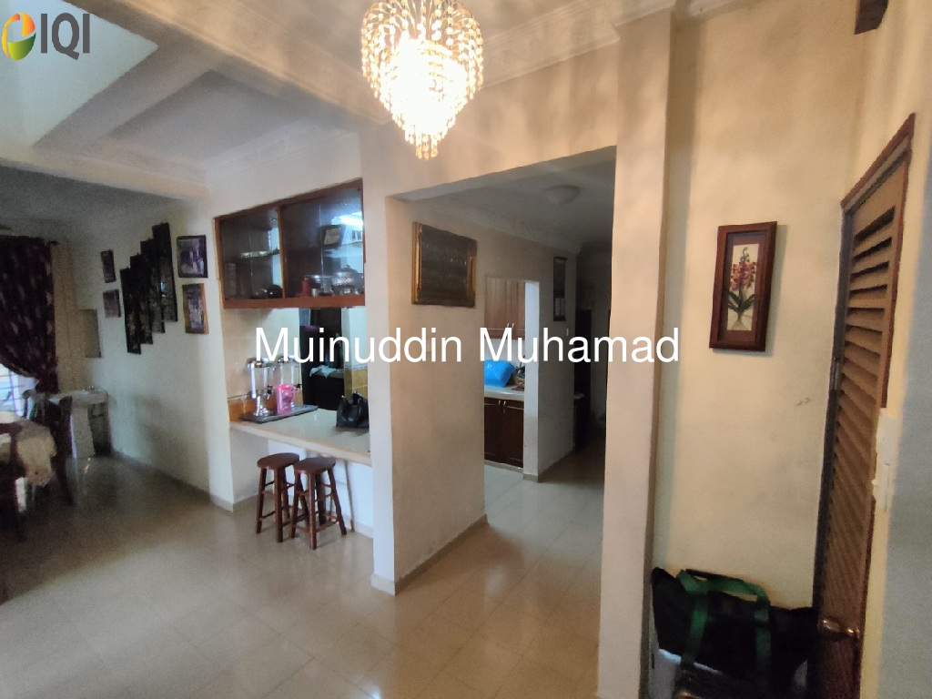 Banglo Batu 11 Lekir Perak image