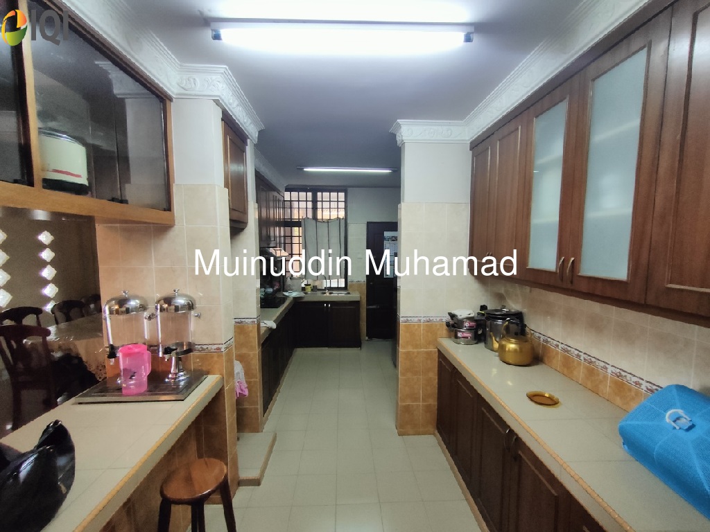 Banglo Batu 11 Lekir Perak image