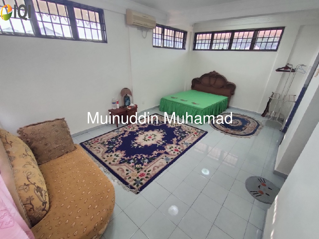 Banglo Batu 11 Lekir Perak image