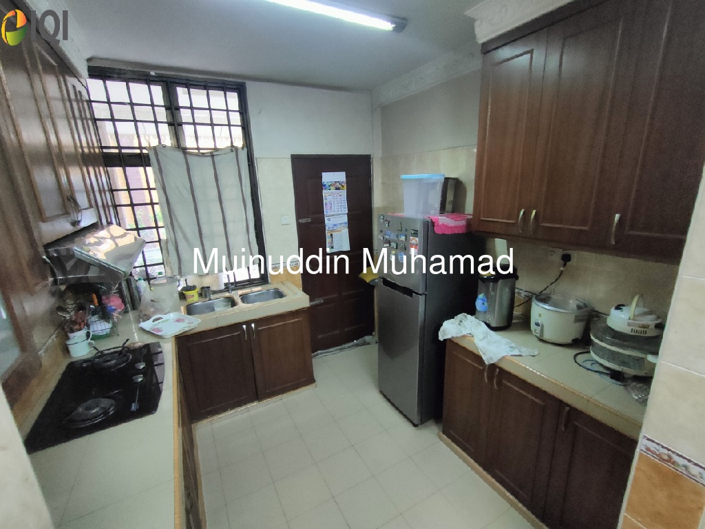 Banglo Batu 11 Lekir Perak image