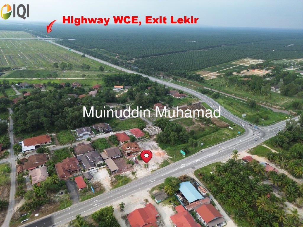 Banglo Batu 11 Lekir Perak image