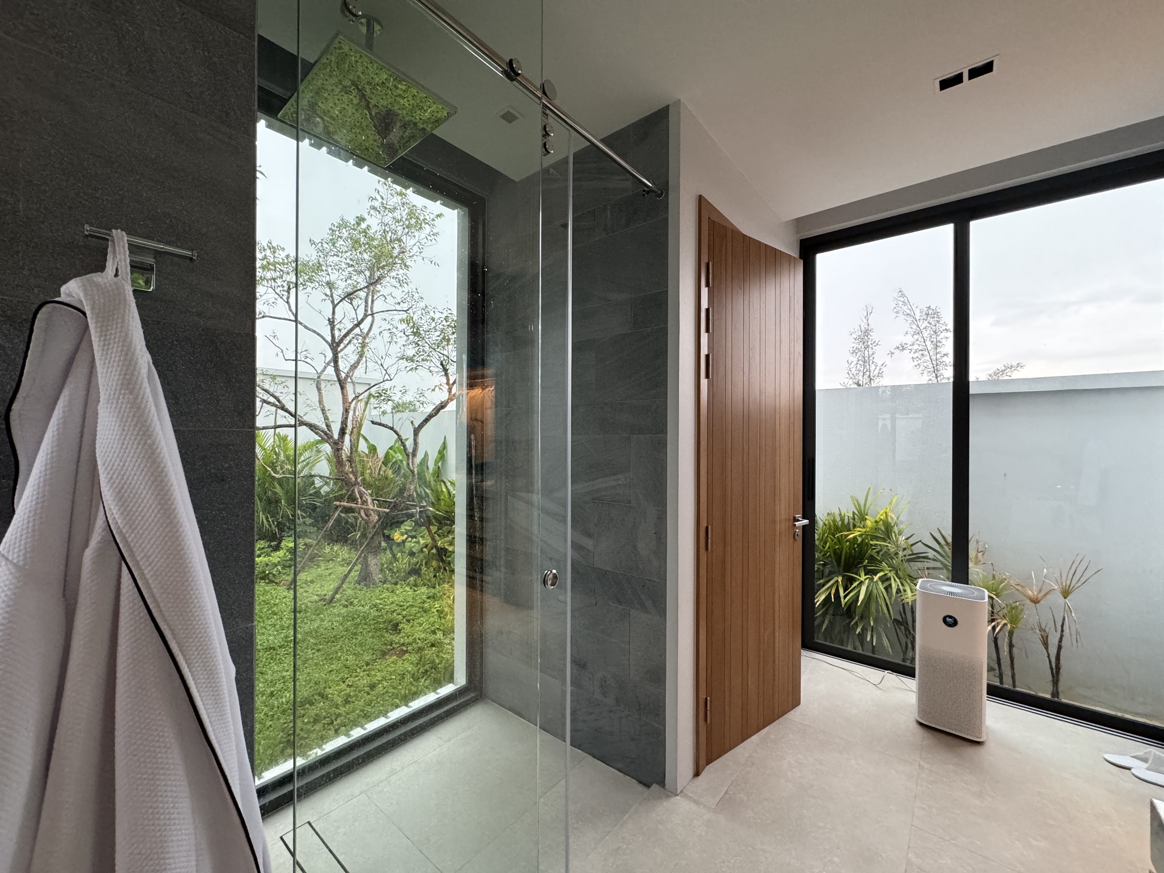 SUP70424🌿Luxury Botanica Foresta Villa 5BR For Sale🌿  image