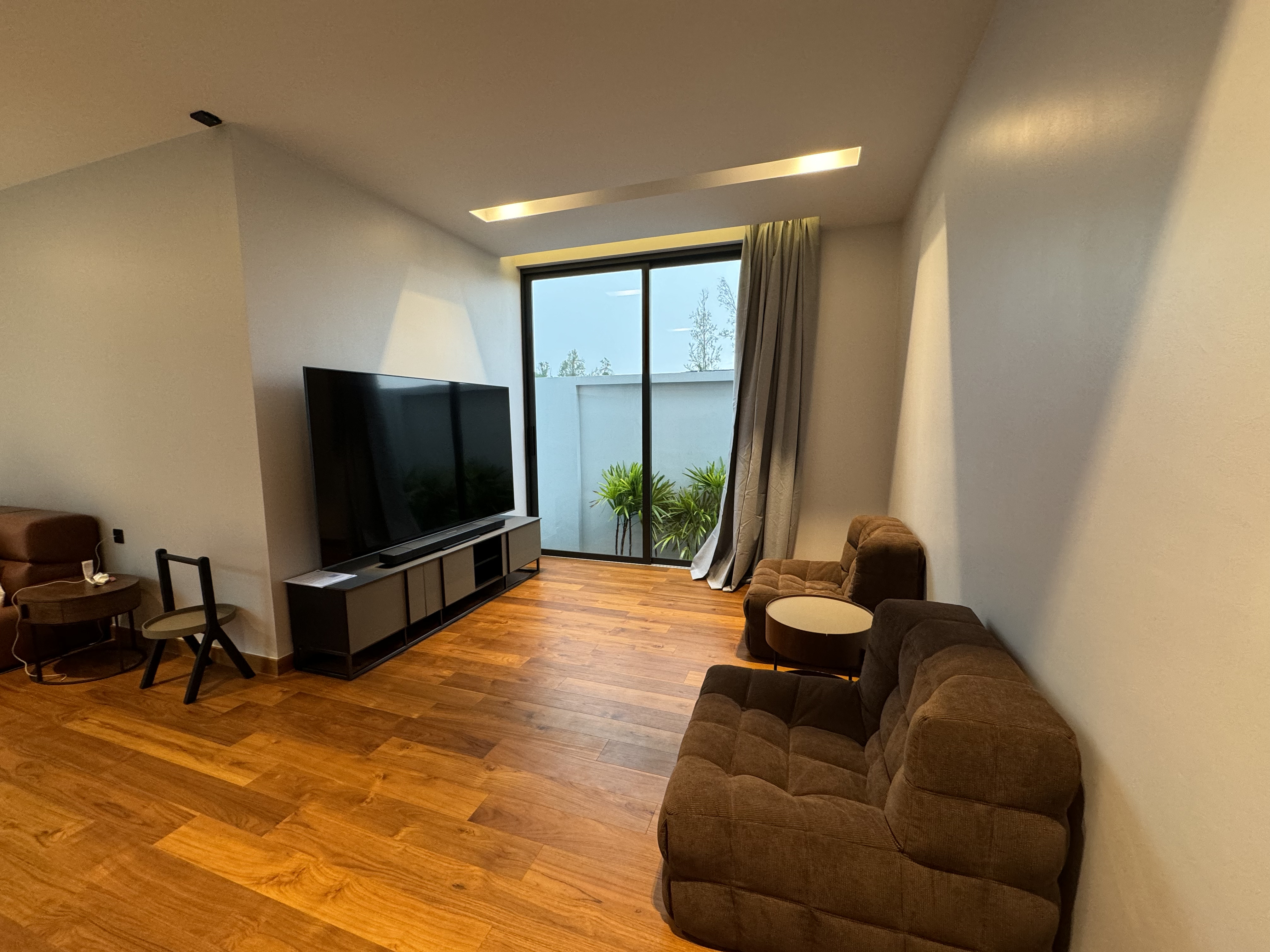 SUP70424🌿Luxury Botanica Foresta Villa 5BR For Sale🌿  image