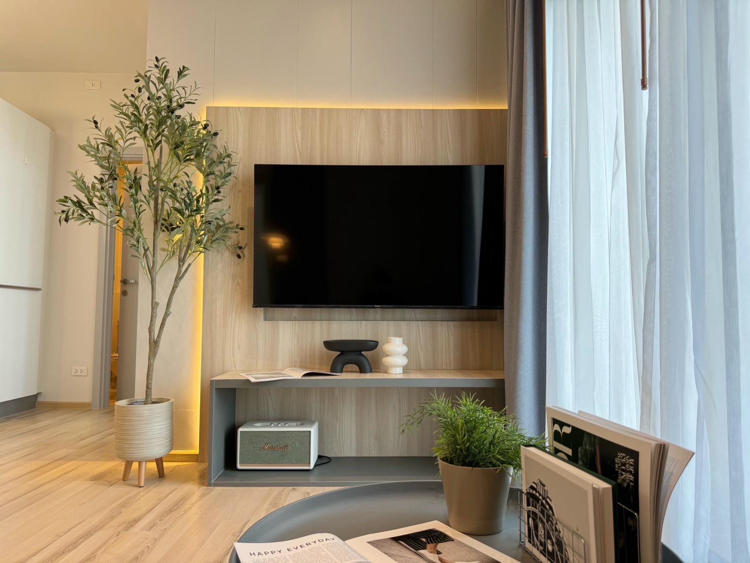 SUP70524-2🏢✨2Bedroom Type at The Base Uptown Condo 🏢✨ image