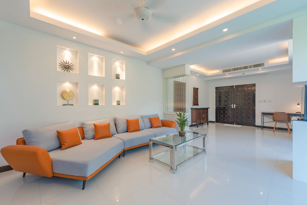 SUP70624 🏠 White Villa Patong, 4 Bedroom , Seeview Patong Beach  image