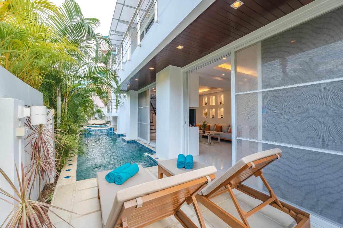 SUP70624 🏠 White Villa Patong, 4 Bedroom , Seeview Patong Beach  image