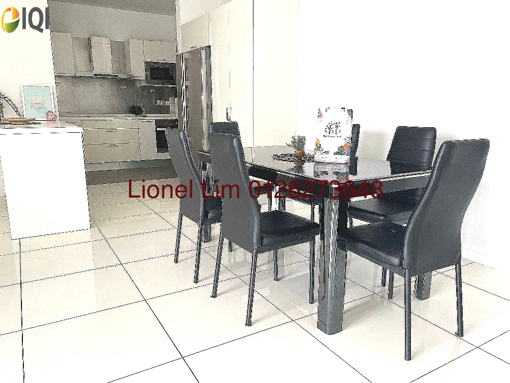 M Suites image