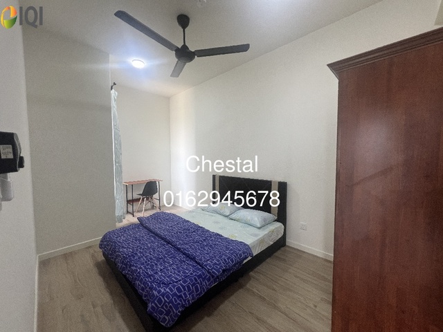 Emerald 9 Condominium image