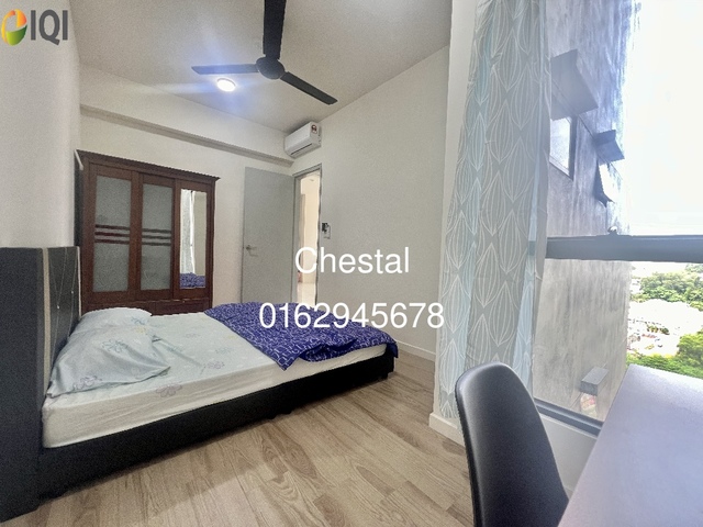Emerald 9 Condominium image